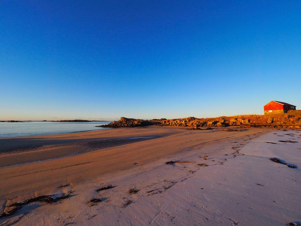 Midnight Sun View Lofoten Vila Leknes Exterior foto